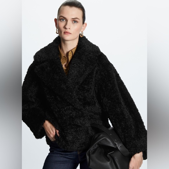 COS Oversized Faux Shearling Jacket - Picture 2 of 14